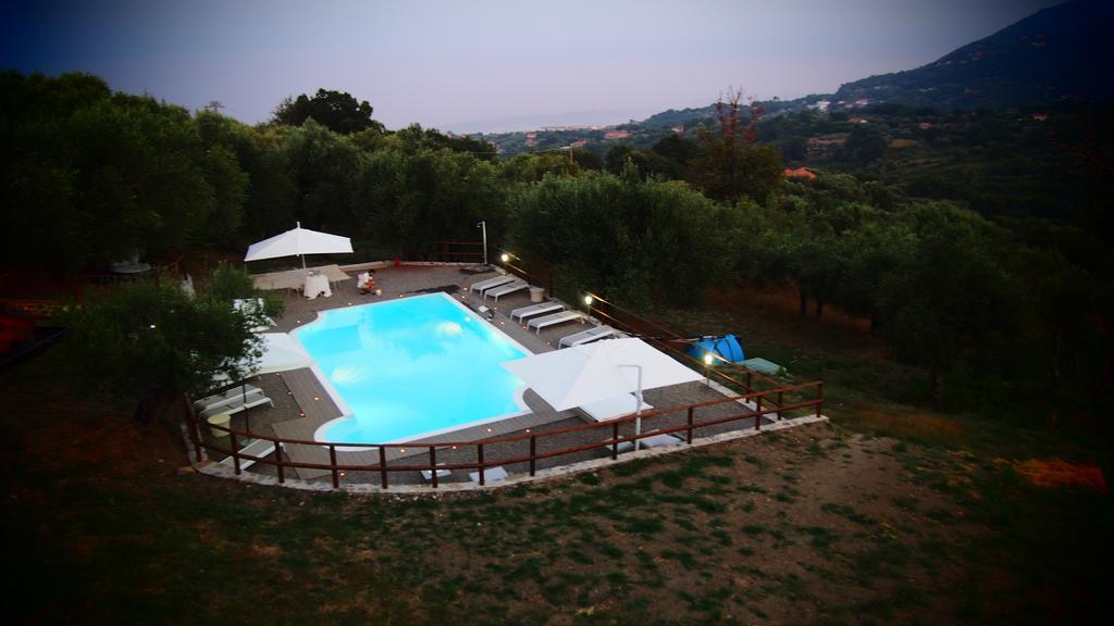 Tenuta Terre Di Bosco Oasi Di Relax Nel Cilento San Giovanni a Piro Exterior foto